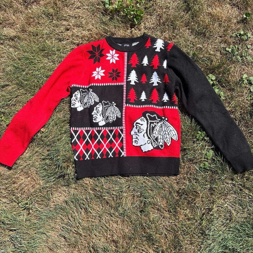 NHL Men's Red Black White Patchwork Crewneck Sweater